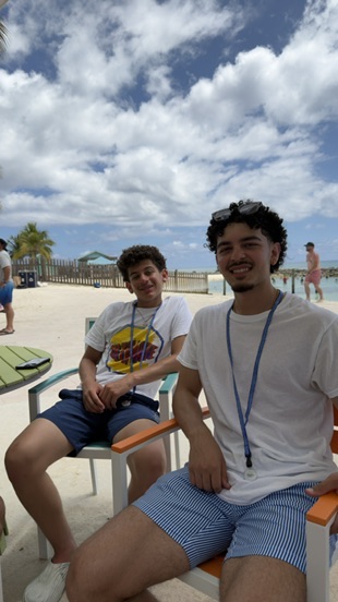 Andres Maldonado, founder of Heritage Land (right)